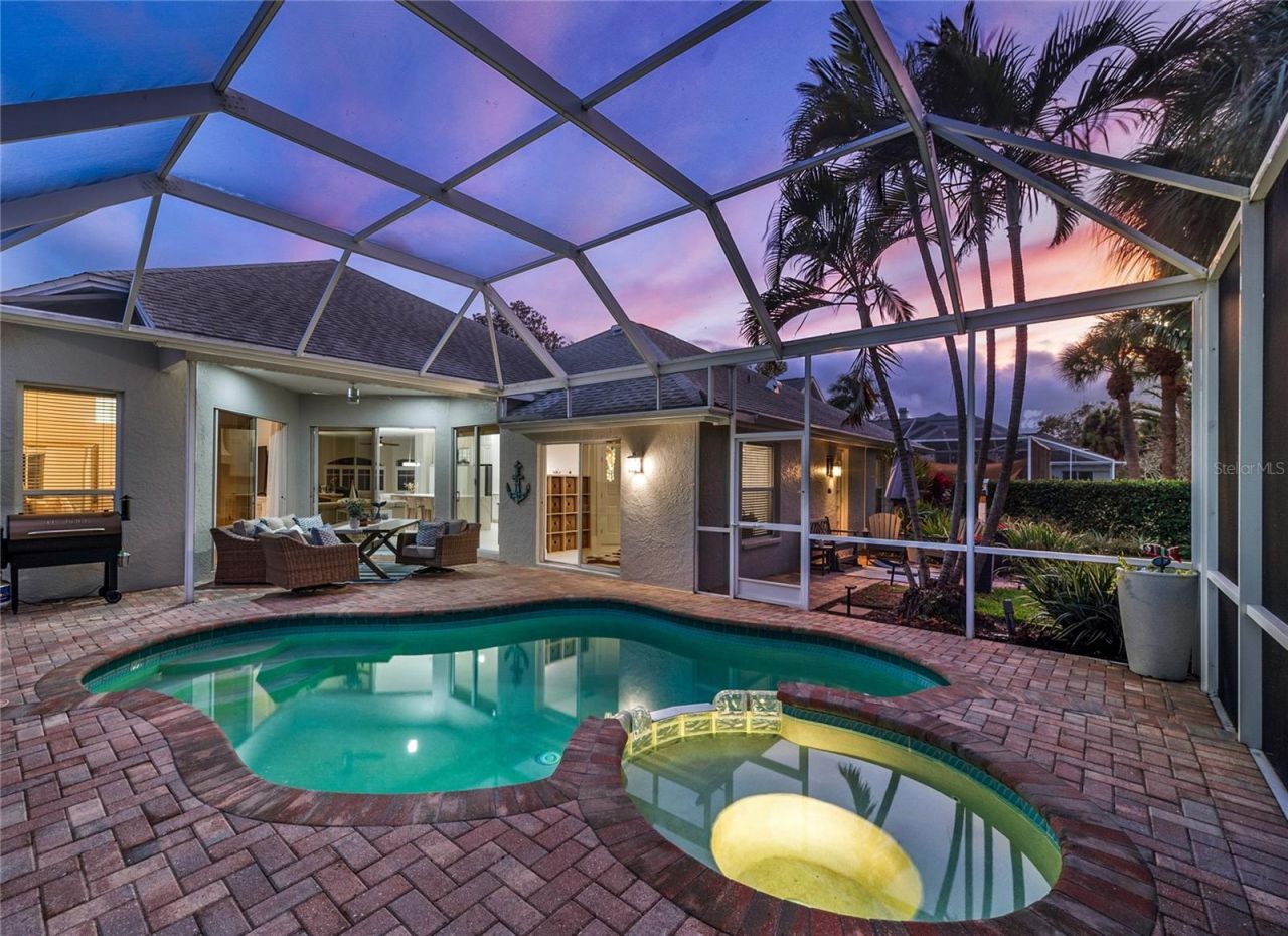 4611 Shark Drive, Bradenton, FL 34208 Photo