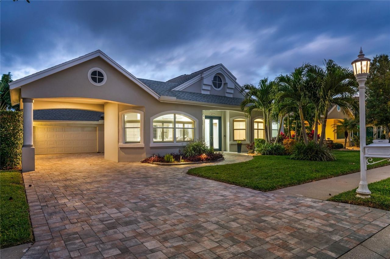 4611 Shark Drive, Bradenton, FL 34208 Photo