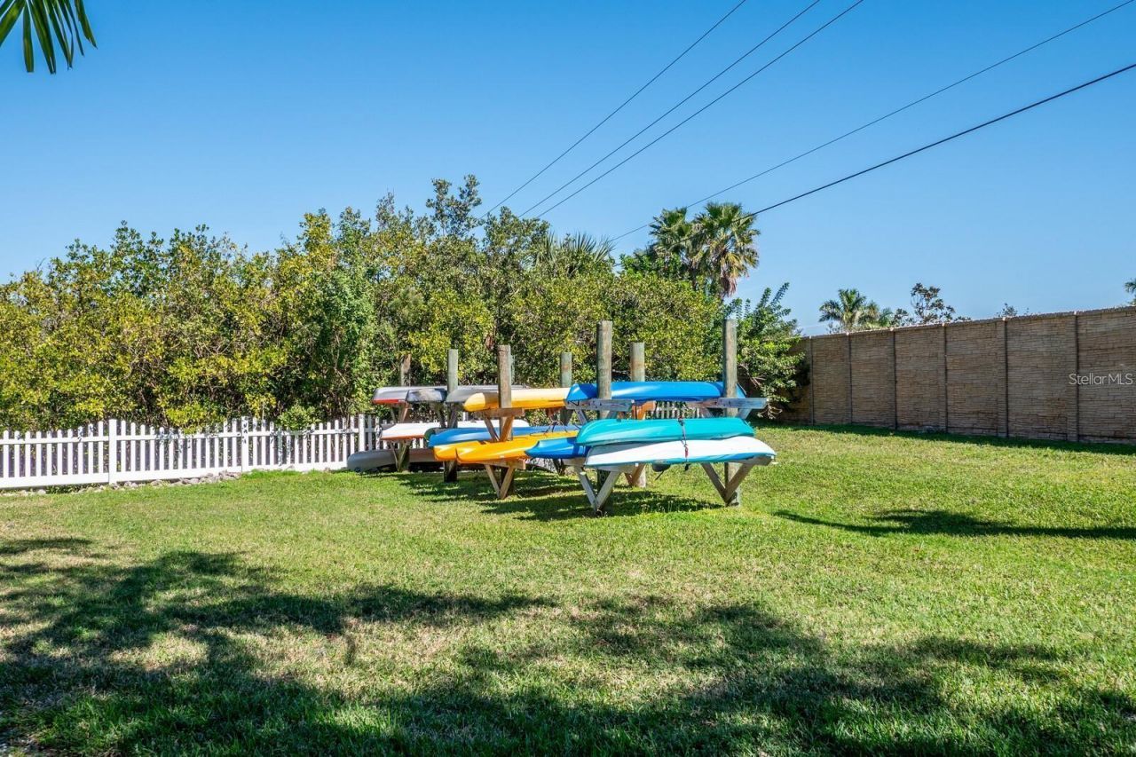 4611 Shark Drive, Bradenton, FL 34208 Photo
