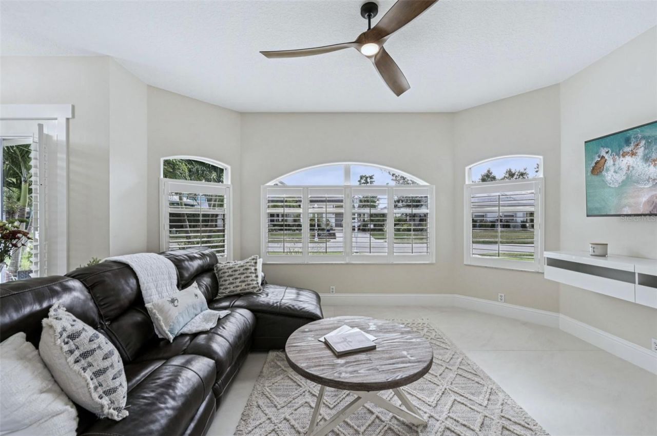 4611 Shark Drive, Bradenton, FL 34208 Photo