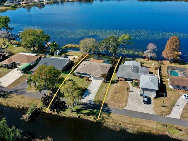 601 LAKE PANSY DRIVE NW, WINTER HAVEN, FL 33881