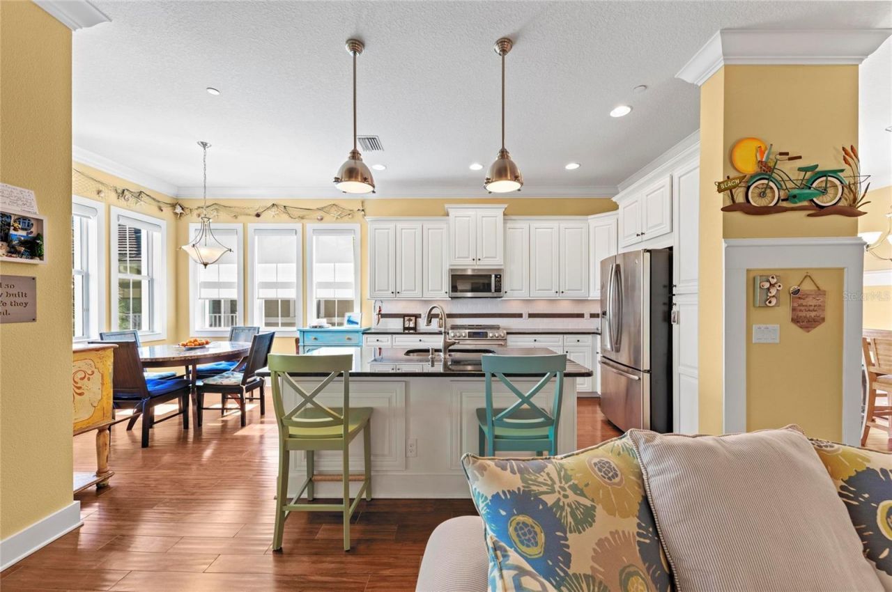 267 Sapphire Lake Drive, Unit 202, Bradenton, FL 34209 Photo