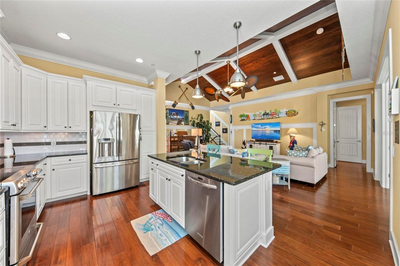 267 Sapphire Lake Drive, Unit 202, Bradenton, FL 34209 Photo