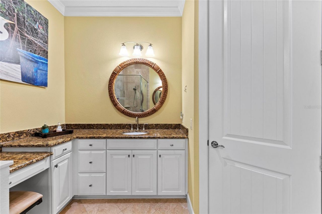 267 Sapphire Lake Drive, Unit 202, Bradenton, FL 34209 Photo