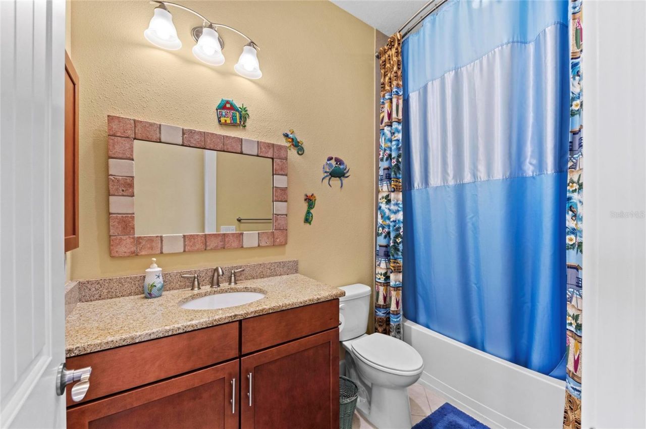 267 Sapphire Lake Drive, Unit 202, Bradenton, FL 34209 Photo