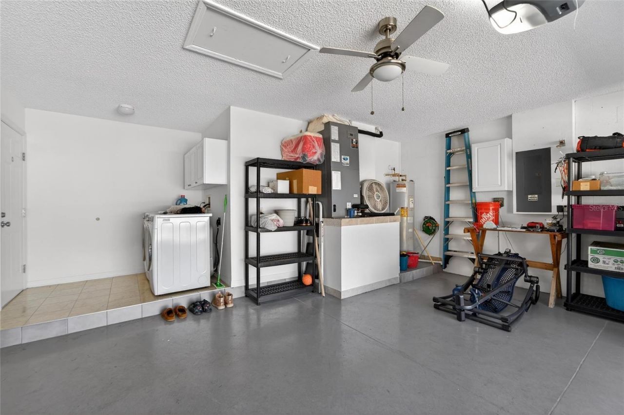 512 Atwood Avenue N, Saint Petersburg, FL 33702 Photo