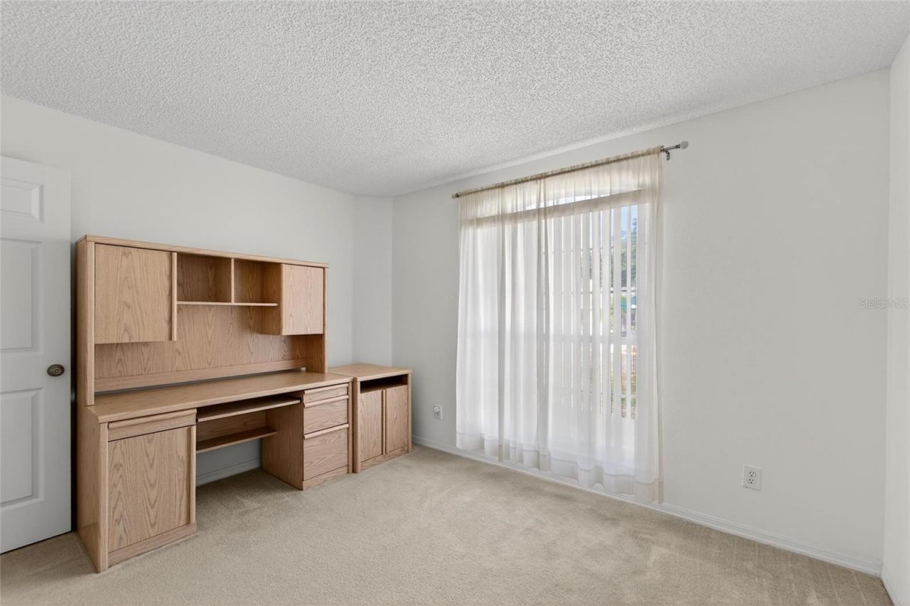 512 Atwood Avenue N, Saint Petersburg, FL 33702 Photo