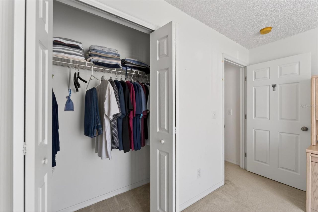 512 Atwood Avenue N, Saint Petersburg, FL 33702 Photo