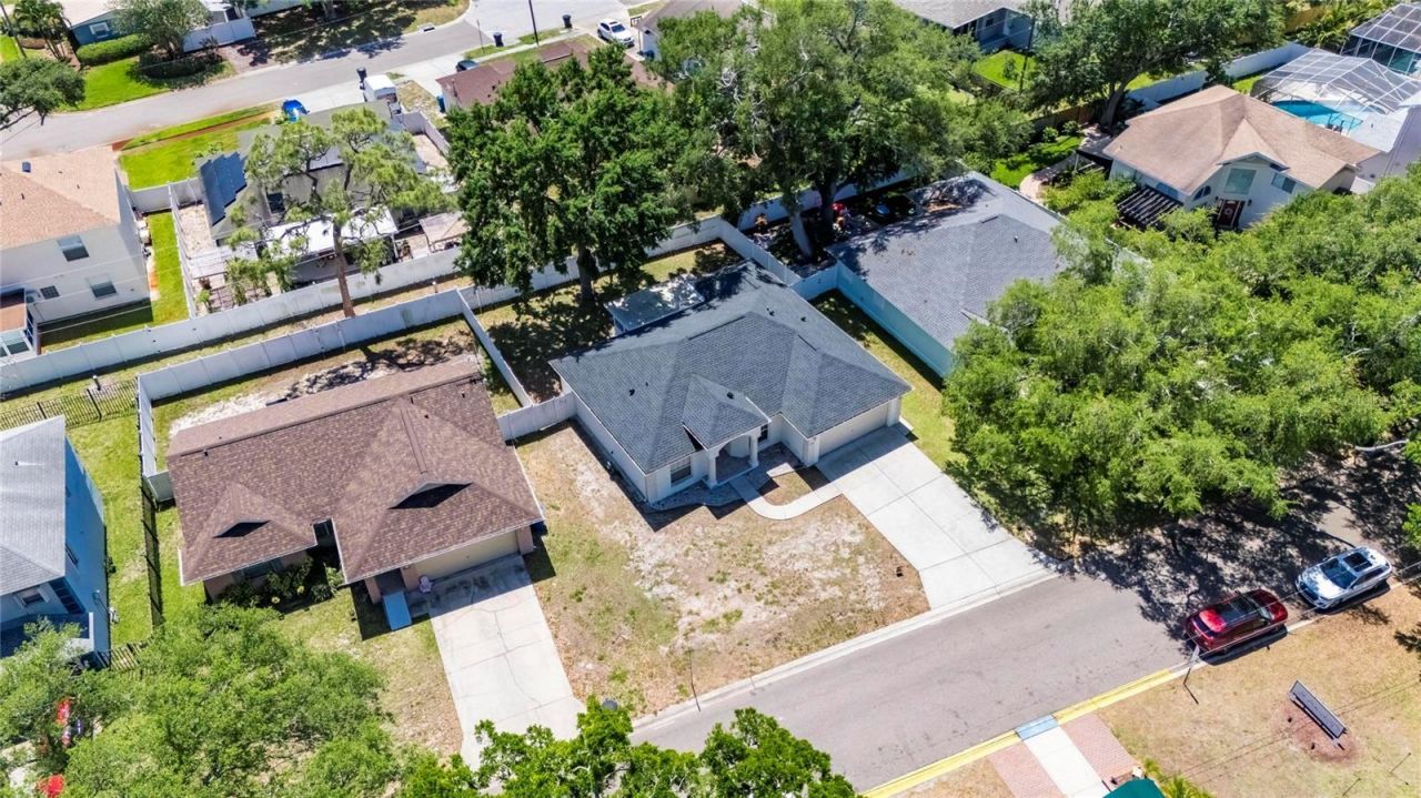 512 Atwood Avenue N, Saint Petersburg, FL 33702 Photo