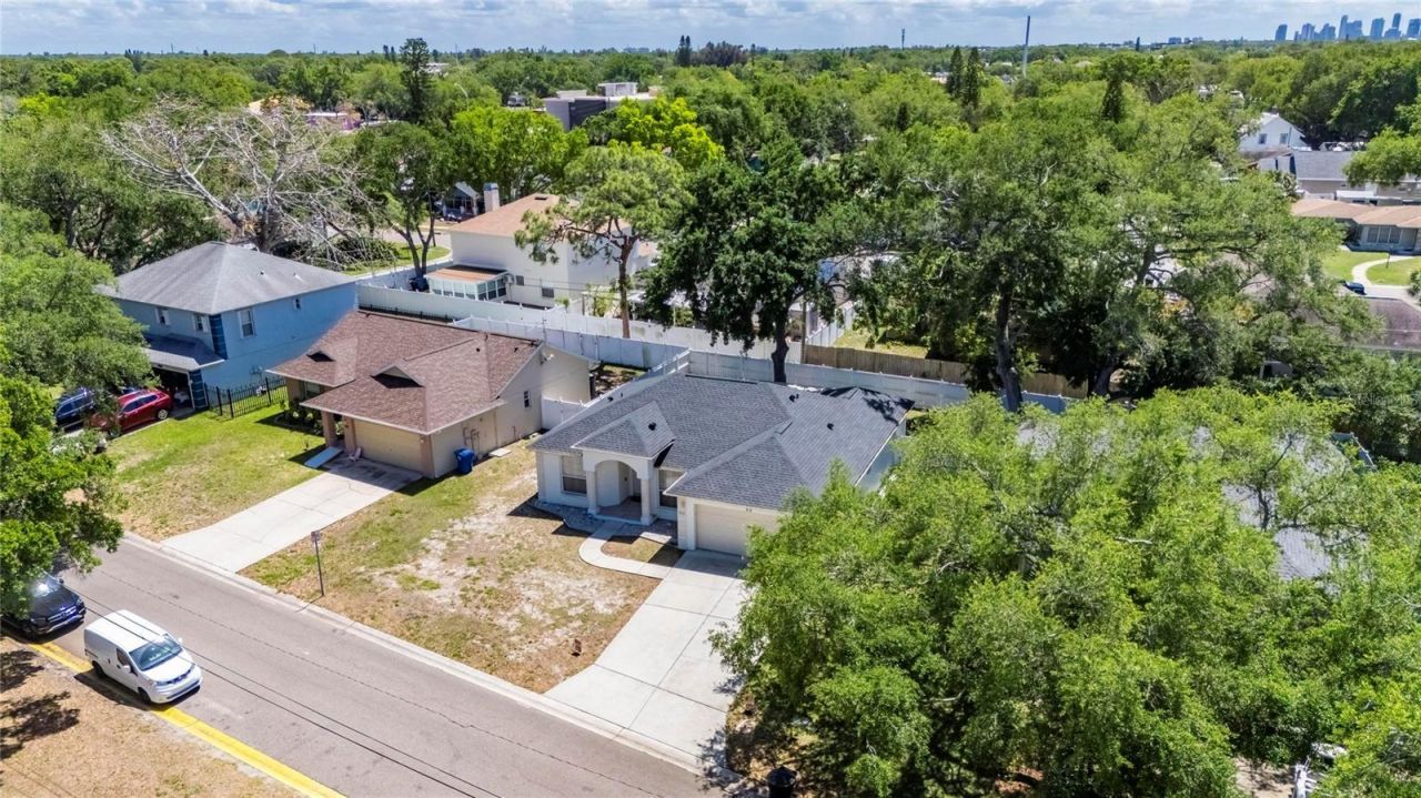 512 Atwood Avenue N, Saint Petersburg, FL 33702 Photo