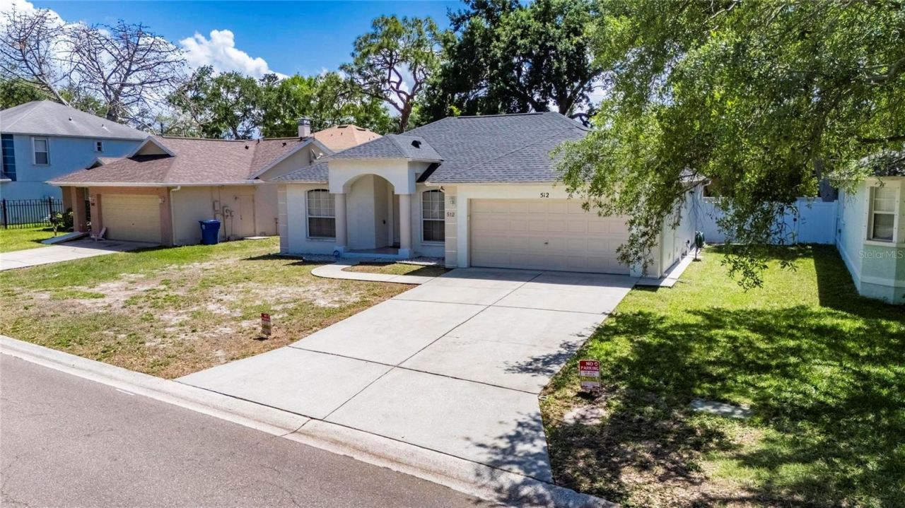 512 Atwood Avenue N, Saint Petersburg, FL 33702 Photo