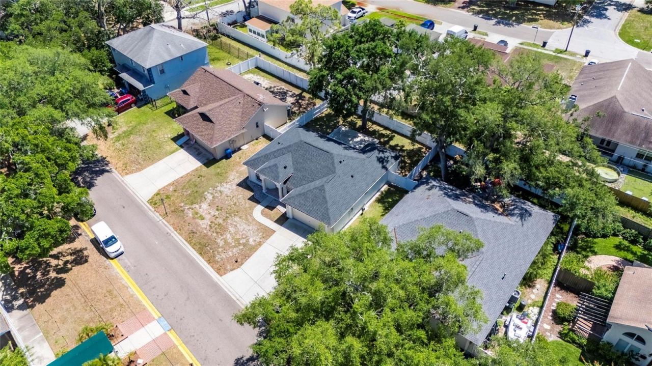 512 Atwood Avenue N, Saint Petersburg, FL 33702 Photo