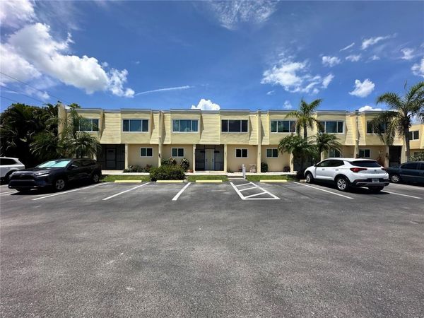 1020 W MARION AVENUE, Unit 52, PUNTA GORDA, FL 33950