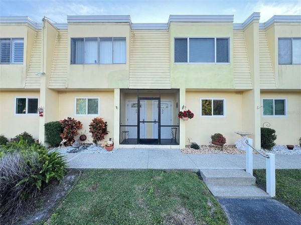 1020 W MARION AVENUE, Unit 52, PUNTA GORDA, FL 33950