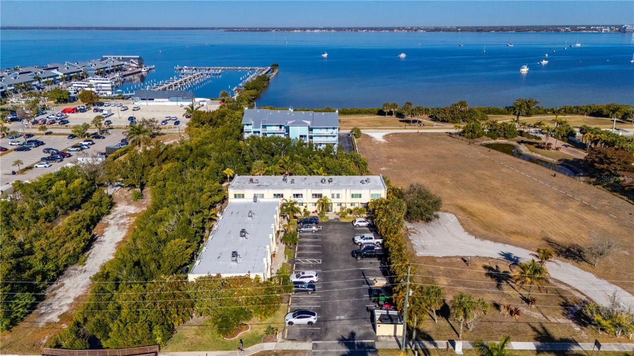 1020 W Marion Avenue, Unit 52, Punta Gorda, FL 33950 Photo