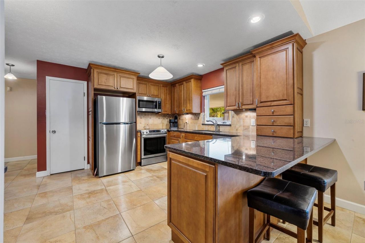 402 Wedgefield Place, Brandon, FL 33510 Photo