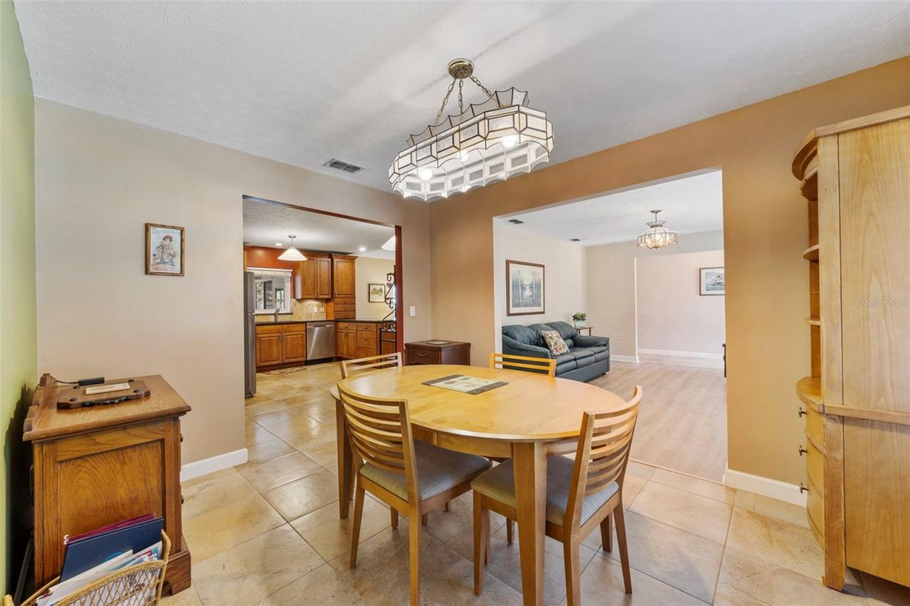 402 Wedgefield Place, Brandon, FL 33510 Photo