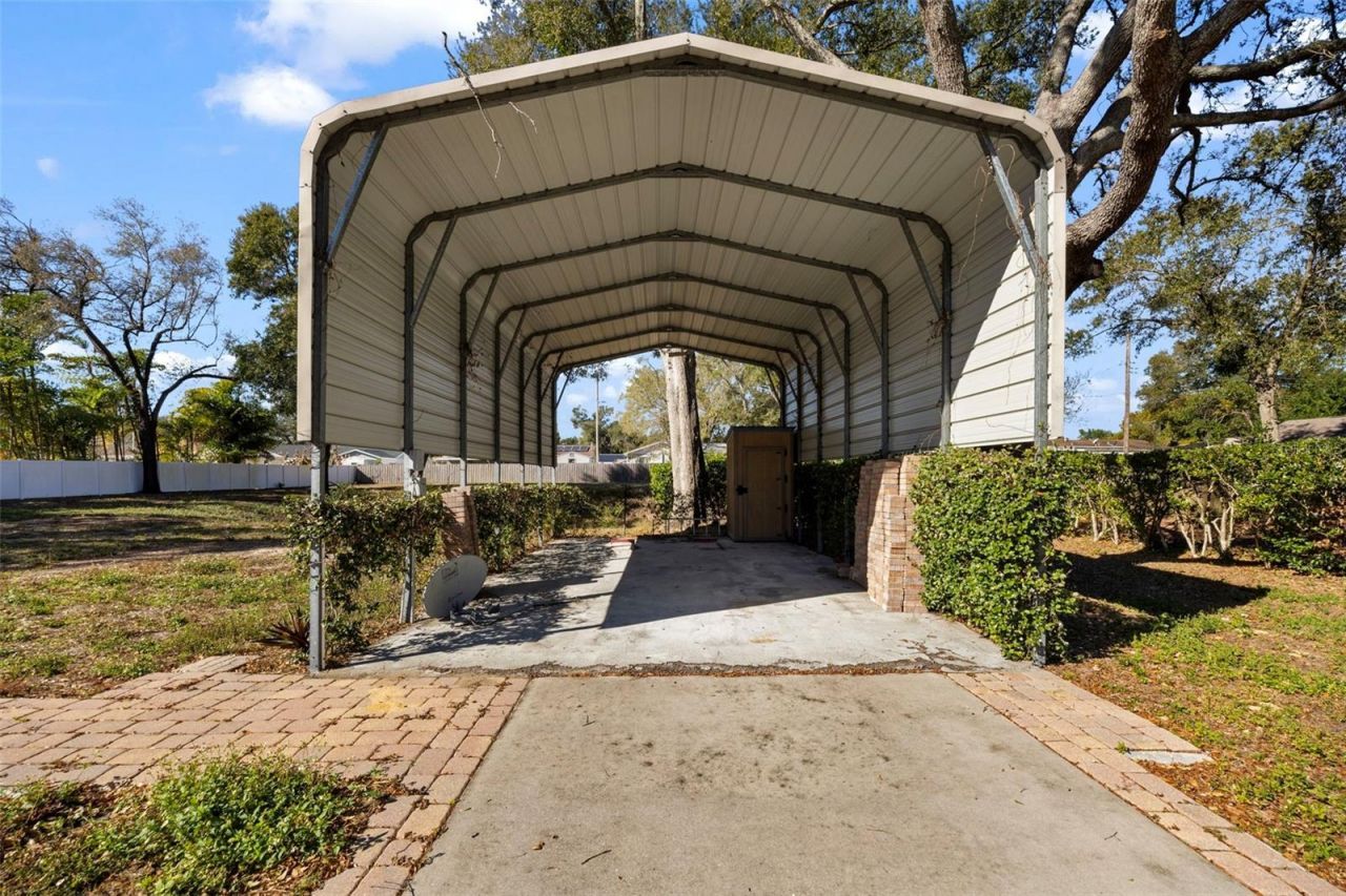 402 Wedgefield Place, Brandon, FL 33510 Photo