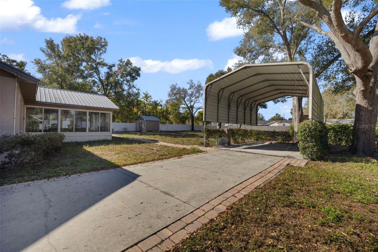 402 Wedgefield Place, Brandon, FL 33510 Photo