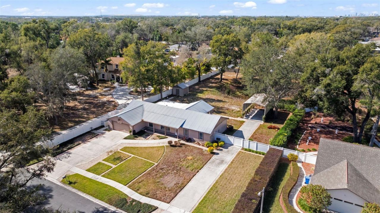 402 Wedgefield Place, Brandon, FL 33510 Photo