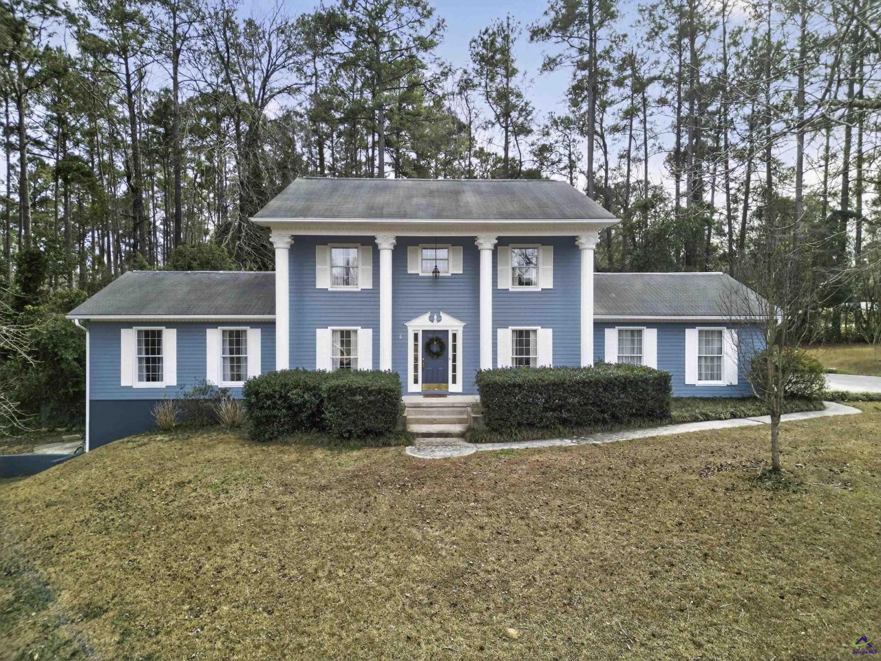 301 Lake Front Drive, Warner Robins, GA 31088 Main Photo