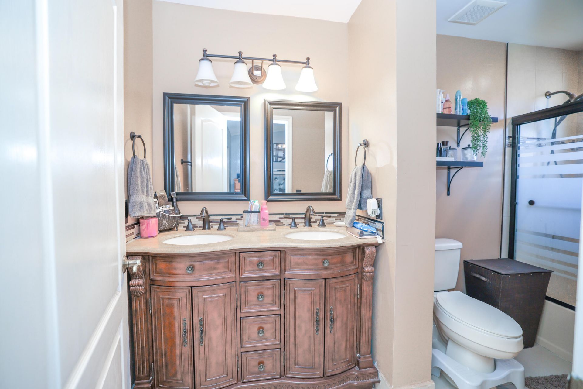 16616 NW 72nd Court, Miami Lakes, FL 33014 Photo