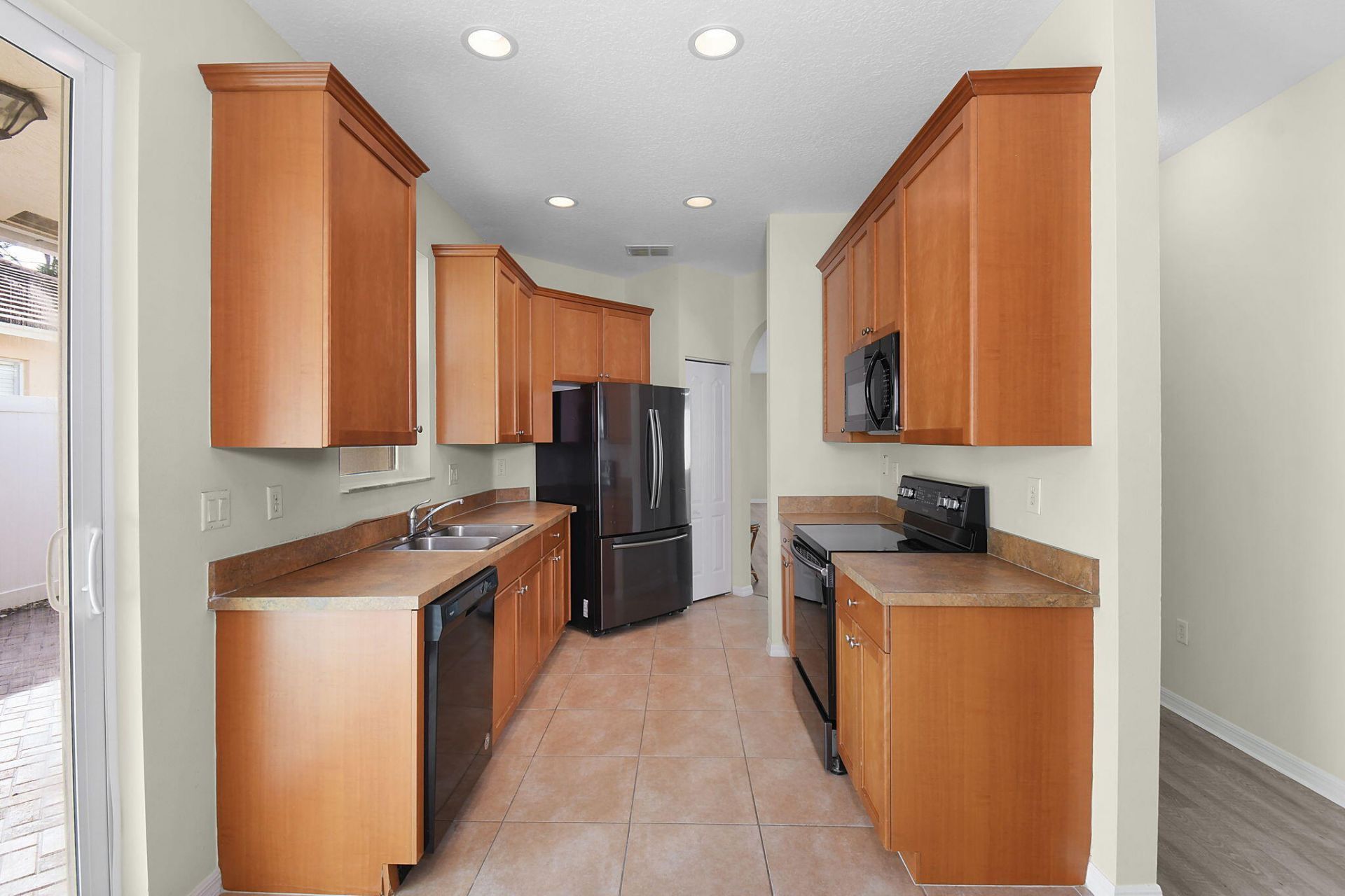 10033 SW Stonegate Drive, Port Saint Lucie, FL 34987 Photo