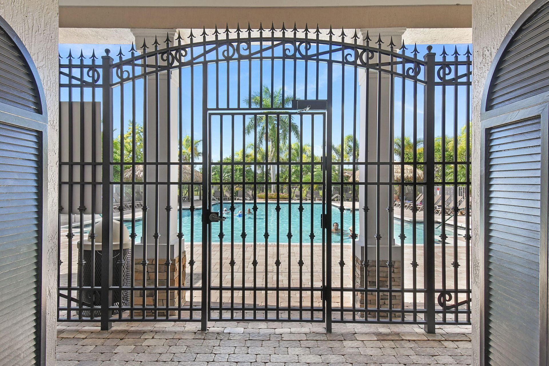 10033 SW Stonegate Drive, Port Saint Lucie, FL 34987 Photo