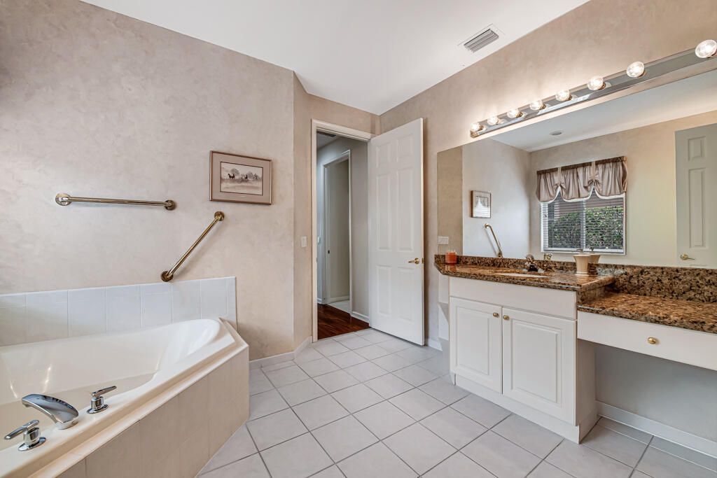 8878 Via Tuscany Drive, Boynton Beach, FL 33472 Photo