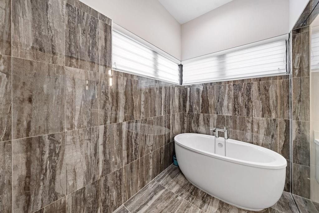 8225 Central Park Blvd, Doral, FL 33166 Photo