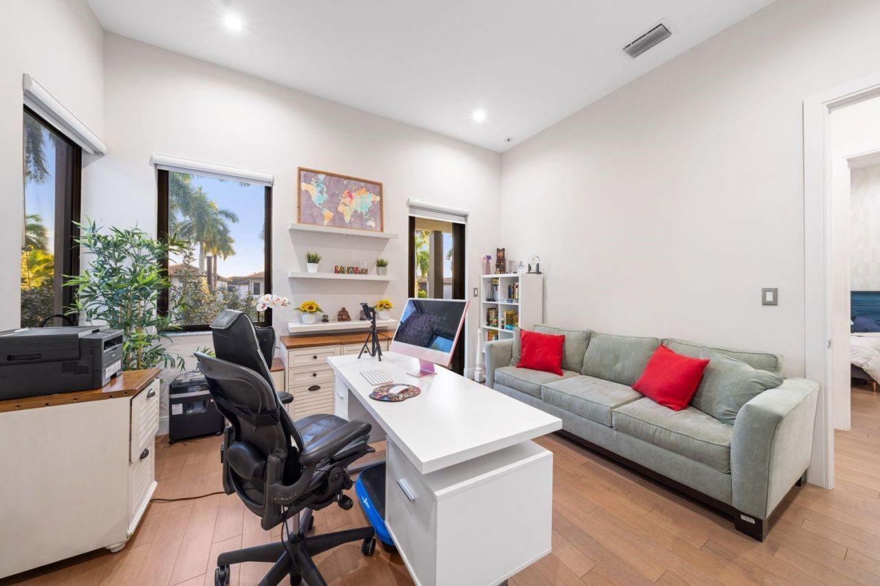 8225 Central Park Blvd, Doral, FL 33166 Photo