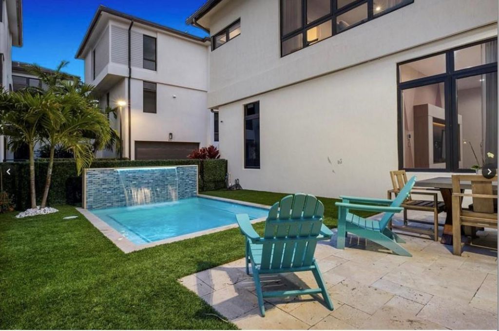 8225 Central Park Blvd, Doral, FL 33166 Photo