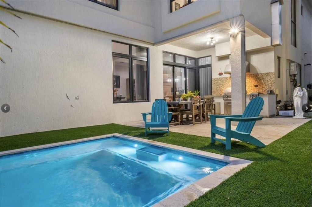 8225 Central Park Blvd, Doral, FL 33166 Photo