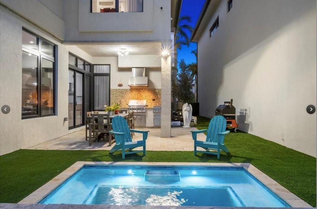 8225 Central Park Blvd, Doral, FL 33166 Photo