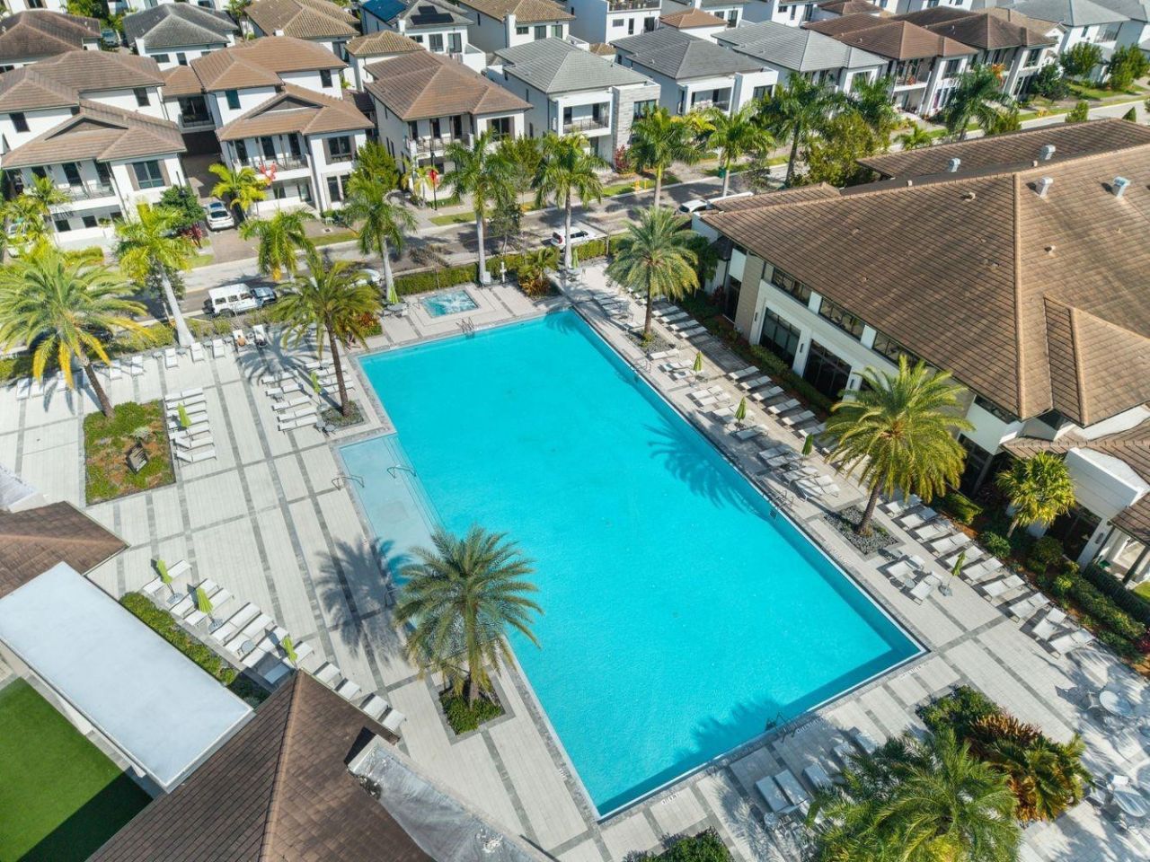 8225 Central Park Blvd, Doral, FL 33166 Photo