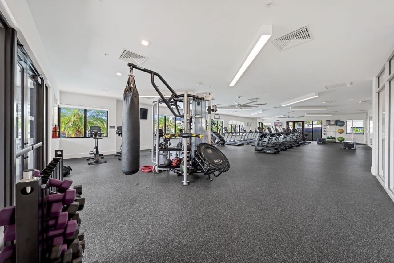 8225 Central Park Blvd, Doral, FL 33166 Photo