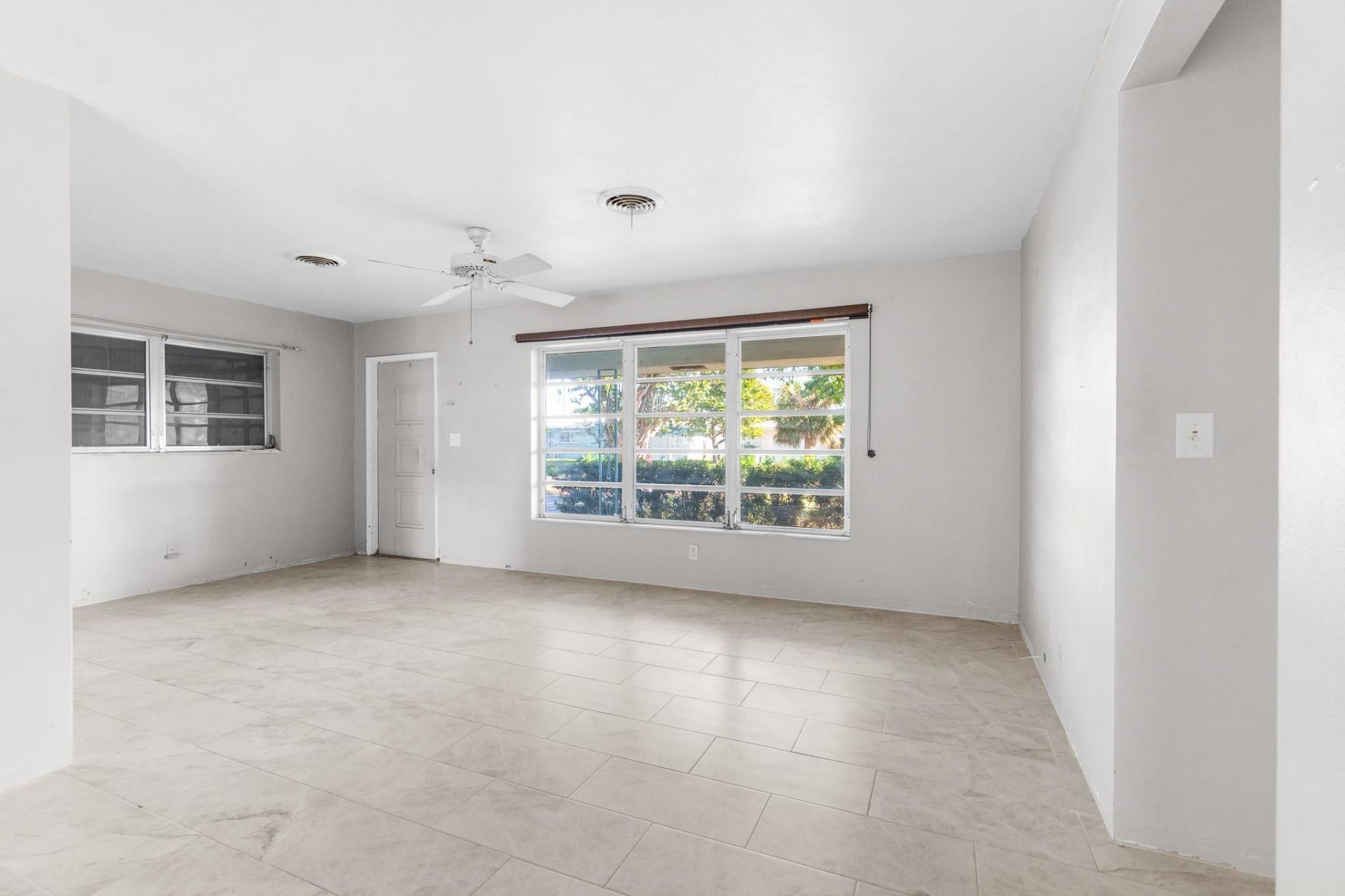 1941 NE 28th Avenue, Pompano Beach, FL 33062 Photo