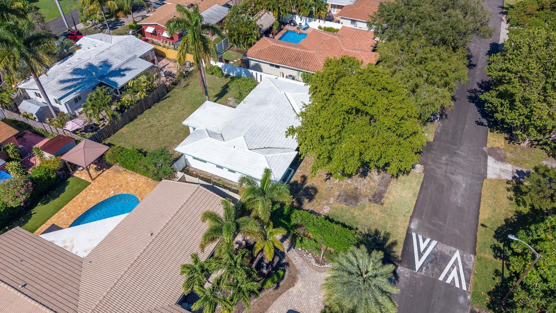 1941 NE 28th Avenue, Pompano Beach, FL 33062 Photo