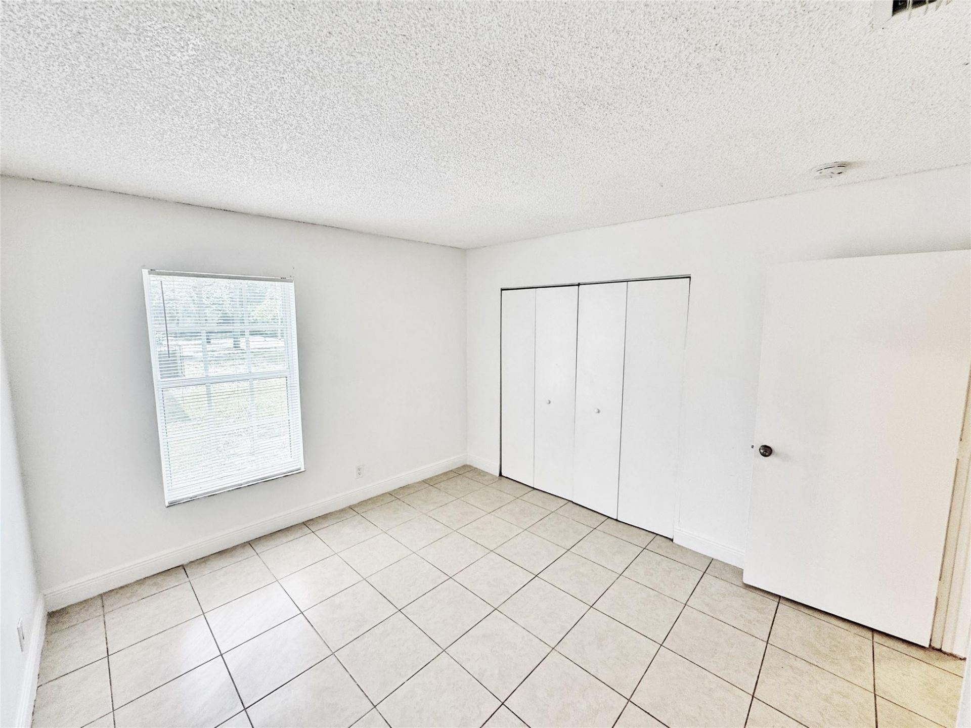 1136 NW 5th Court, Fort Lauderdale, FL 33311 Photo