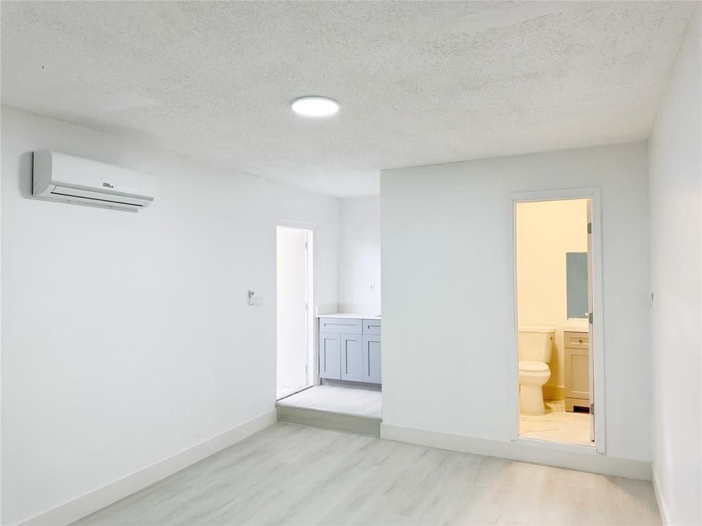 1136 NW 5th Court, Fort Lauderdale, FL 33311 Photo