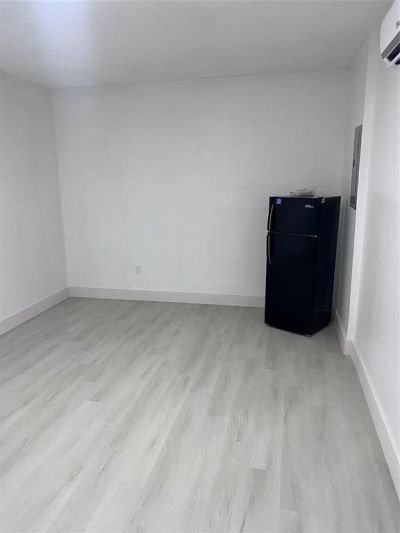 1136 NW 5th Court, Fort Lauderdale, FL 33311 Photo