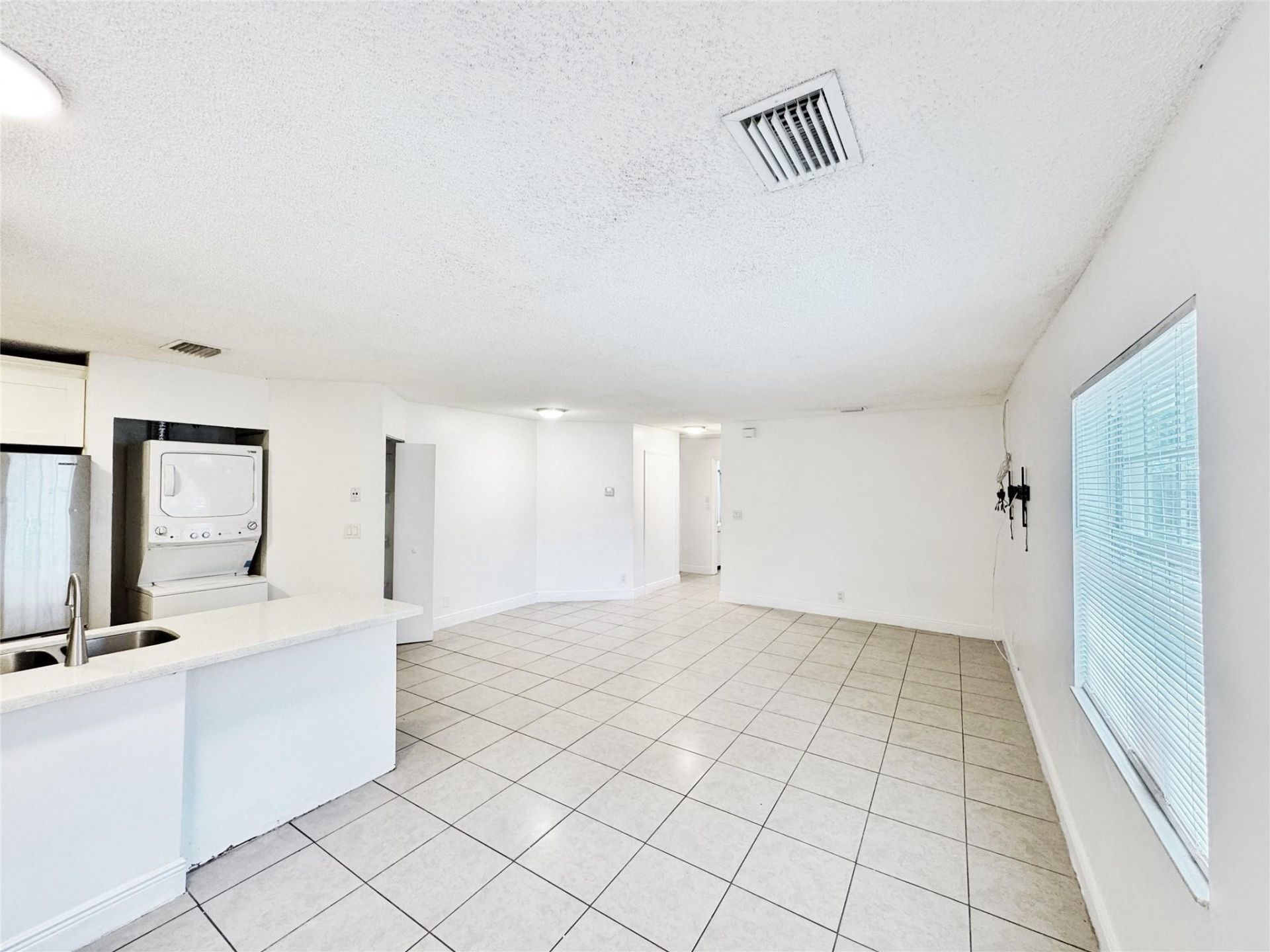 1136 NW 5th Court, Fort Lauderdale, FL 33311 Photo