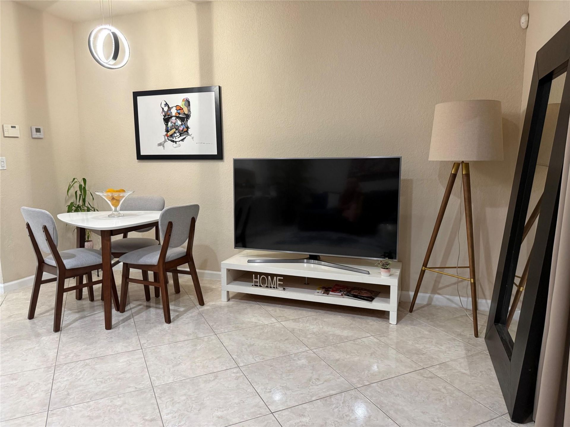 37 SE 3rd Avenue, Hallandale Beach, FL 33009 Photo