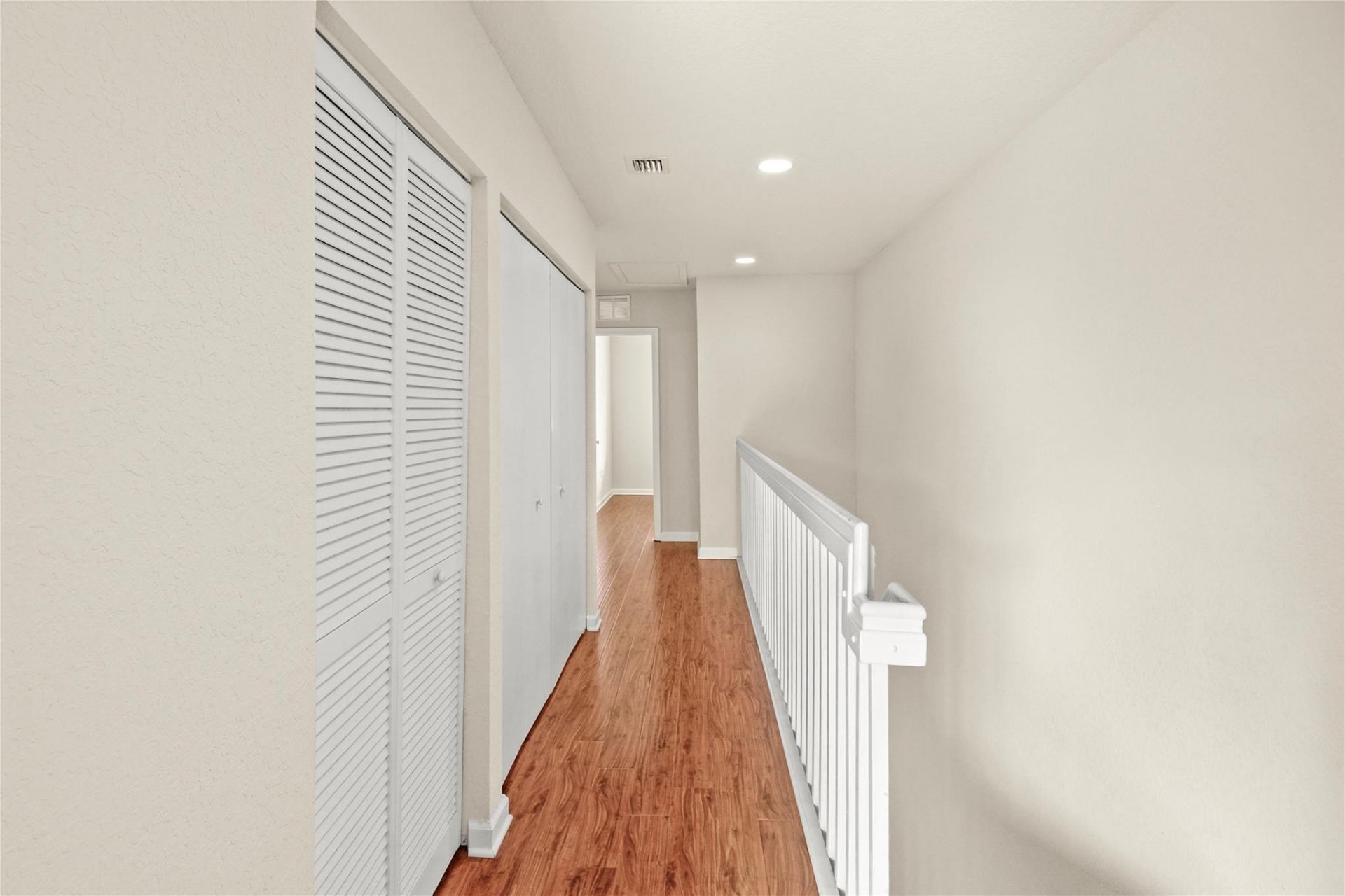 37 SE 3rd Avenue, Hallandale Beach, FL 33009 Photo
