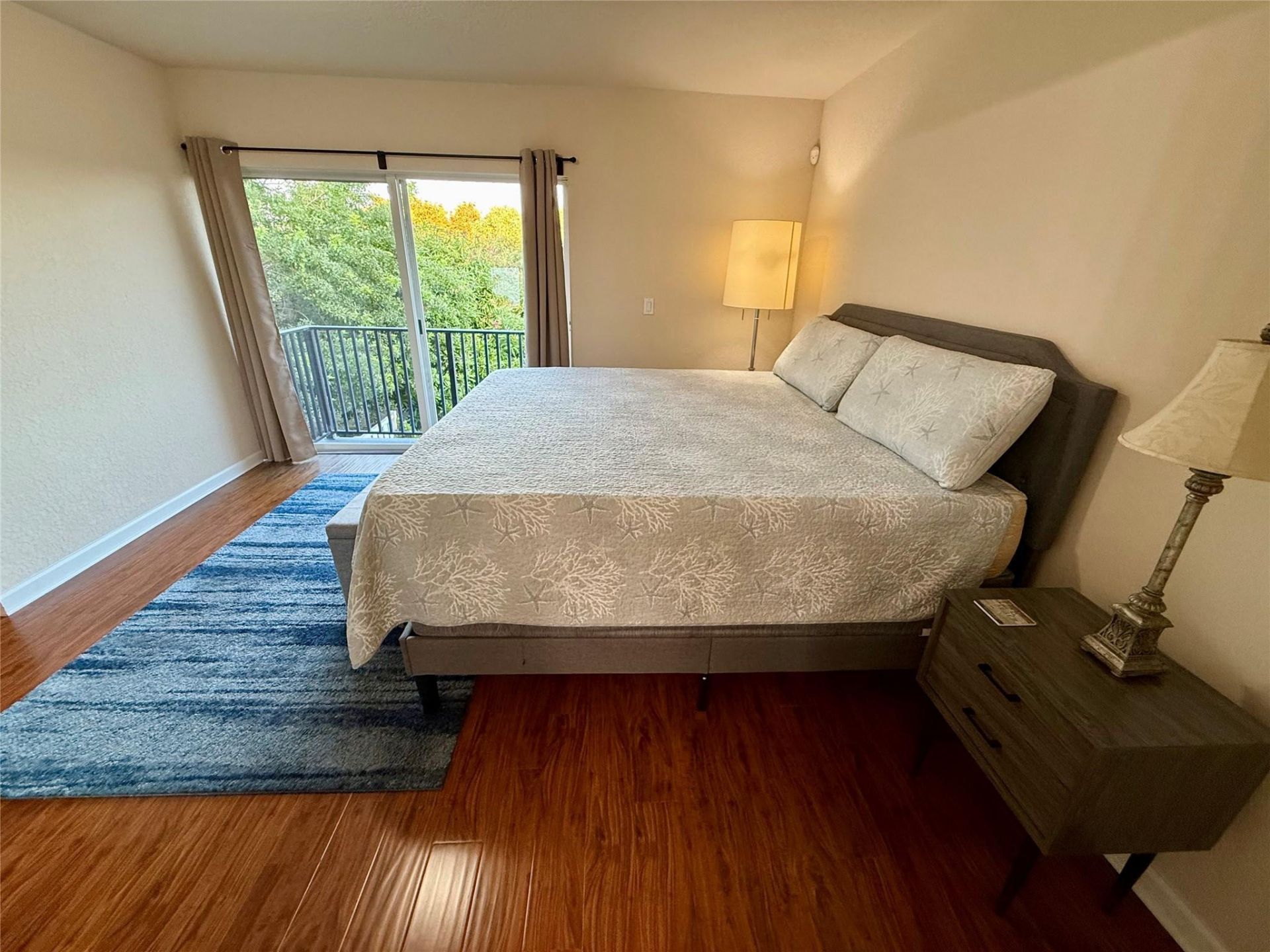 37 SE 3rd Avenue, Hallandale Beach, FL 33009 Photo