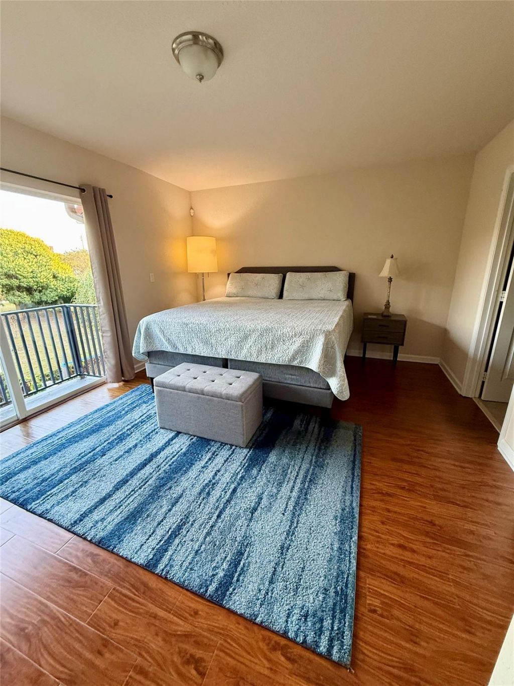 37 SE 3rd Avenue, Hallandale Beach, FL 33009 Photo