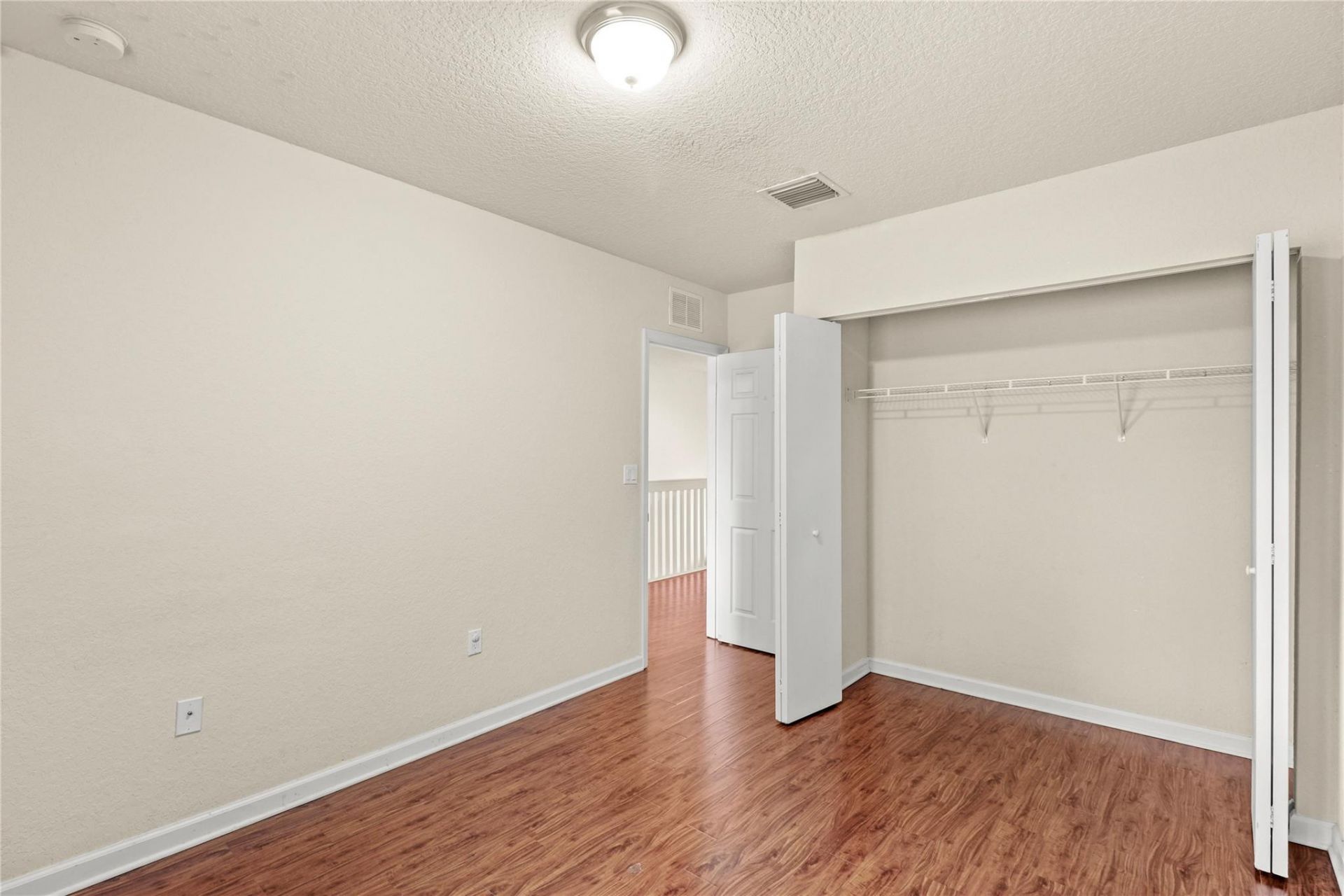 37 SE 3rd Avenue, Hallandale Beach, FL 33009 Photo