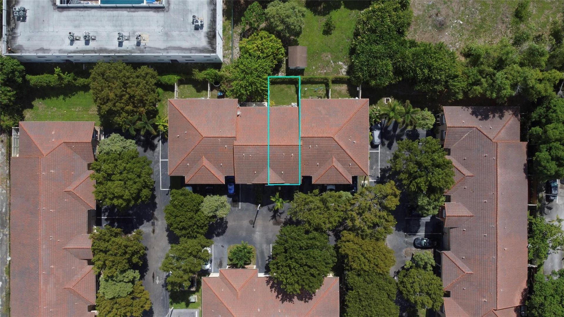 37 SE 3rd Avenue, Hallandale Beach, FL 33009 Photo