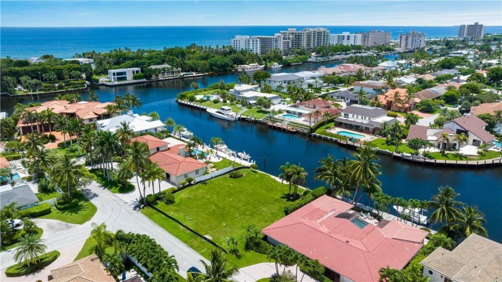 3020 NE 44th Street, Lighthouse Point, FL 33064 Photo