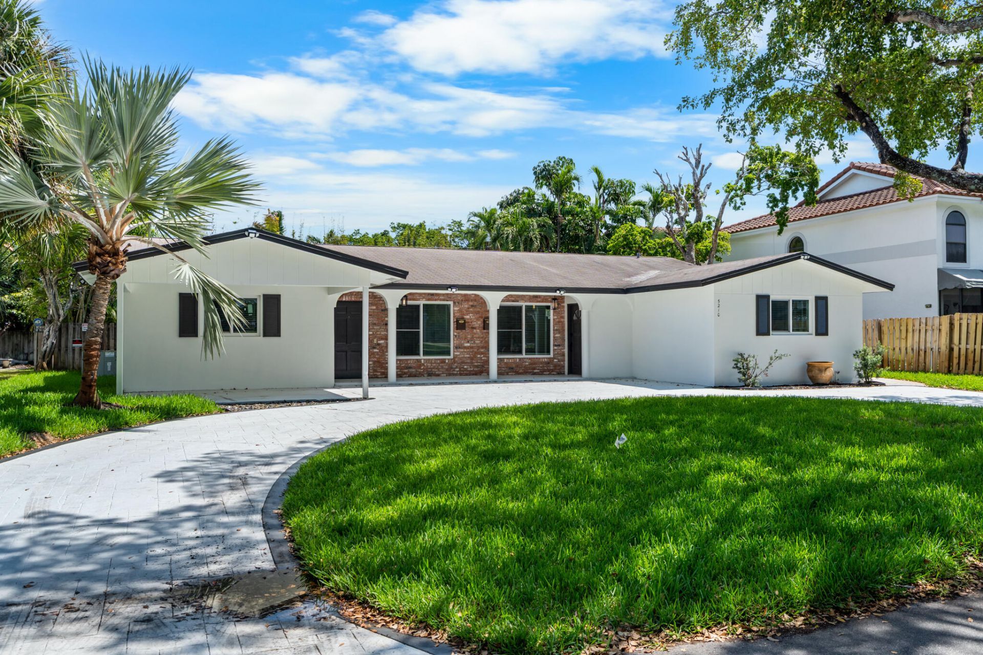 5210 NE 14th Way, Fort Lauderdale, FL 33334 Photo